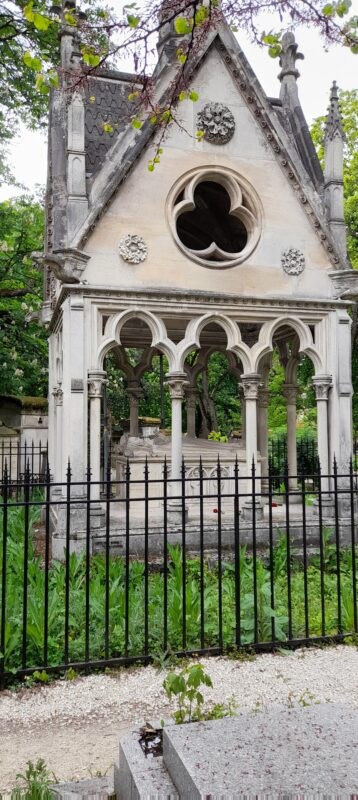 activites-saint-nicaise-visite-guidee-pere-lachaise- 